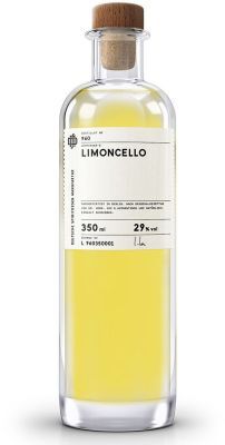 Eine 350-ml-Flasche Limoncello »960« mit gelbem Zitronenlikör, einem weißen Etikett und einem Holzkorkenverschluss.