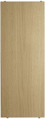 Ein rechteckiges Wandregal aus Holz in der Größe 78 x 30cm. Das Regal hat eine natürliche Holzmaserung und wird von dezenten Halterungen getragen. Ideal für moderne und minimalistische Einrichtungskonzepte.